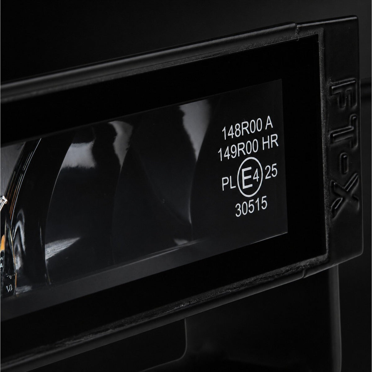 E-Prüfzeichen auf der Linse der LTPRTZ Flat-X 16 Zoll, Referenzzahl 25